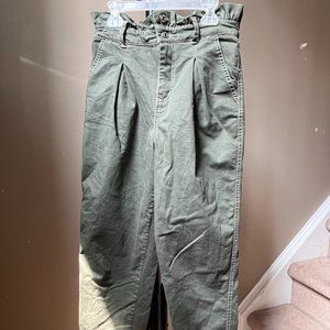 High-Waisted Green Cargo Pants